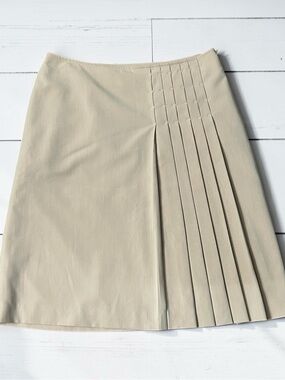 Apostrophe Pleated A-Line Skirt in Light Beige Size 8
